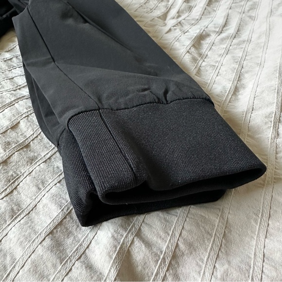 KOA scrub jacket - Picture 3 of 8